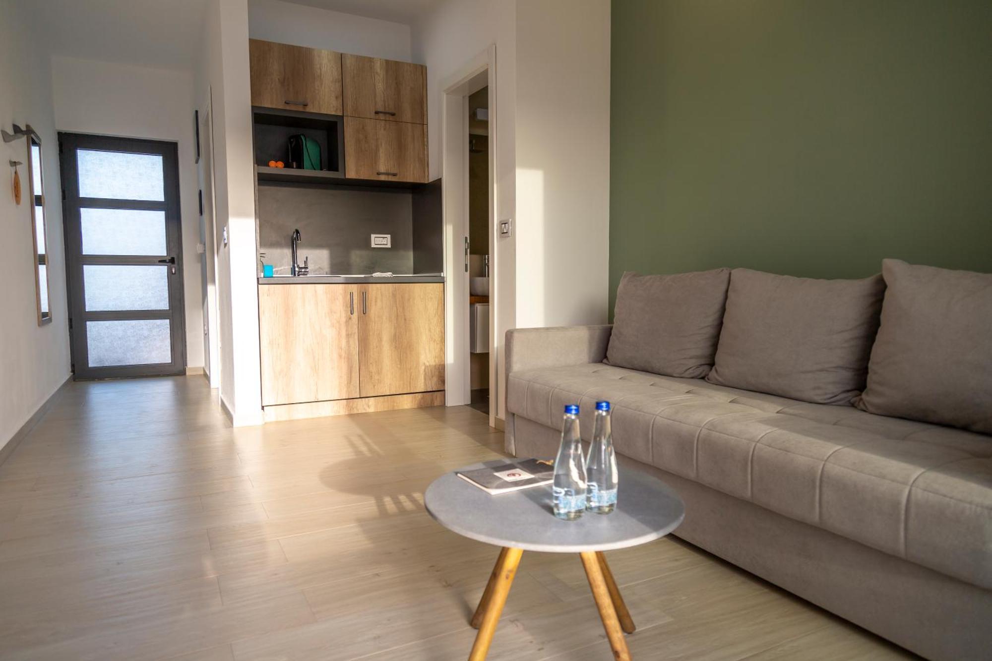 אולסינץ' Kiteriders Garden Villas מראה חיצוני תמונה
